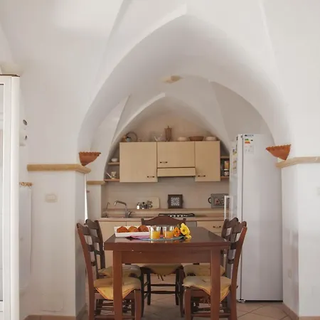 Holiday home Villetta Nina